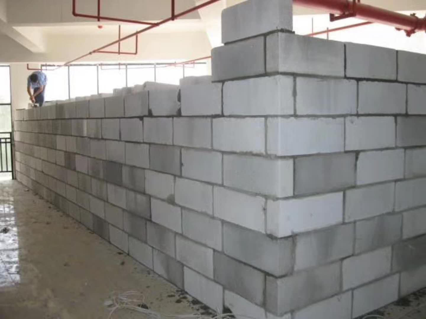 法库蒸压加气混凝土砌块承重墙静力和抗震性能的研究